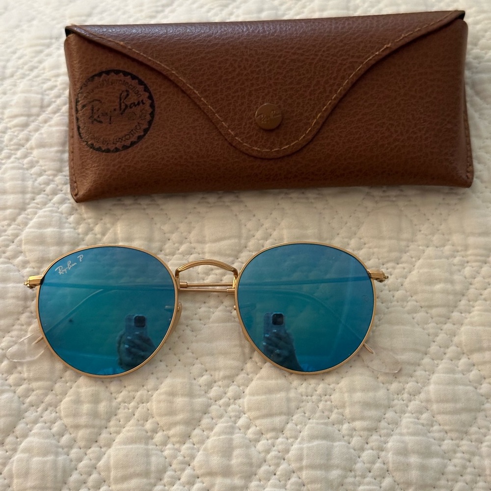 Ray Ban Blue Mirrored sunglasses